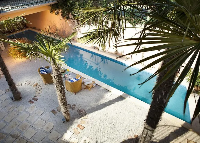 Villa Vertigo Palace